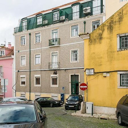 Lovelystay - Cozy 3Bdr Apartment In Estrela Lisboa Exteriér fotografie