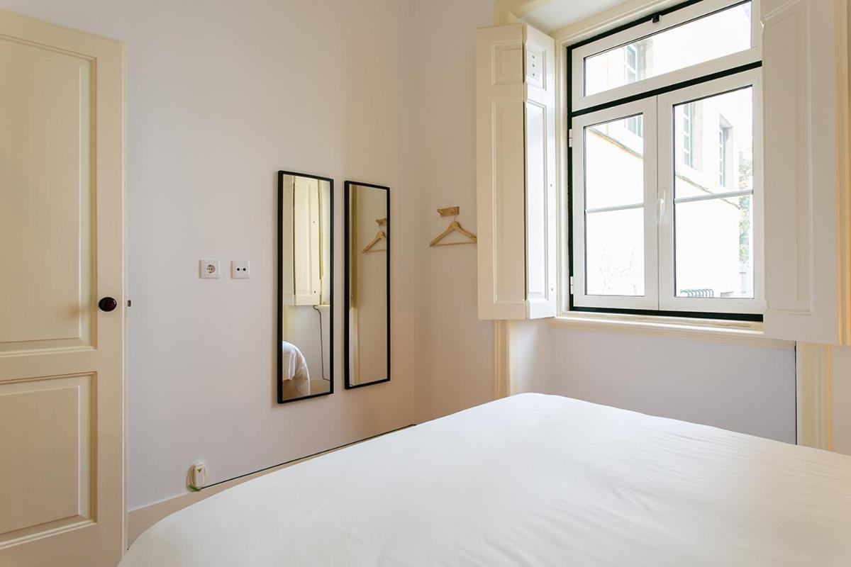 Lovelystay - Cozy 3Bdr Apartment In Estrela Lisboa Exteriér fotografie