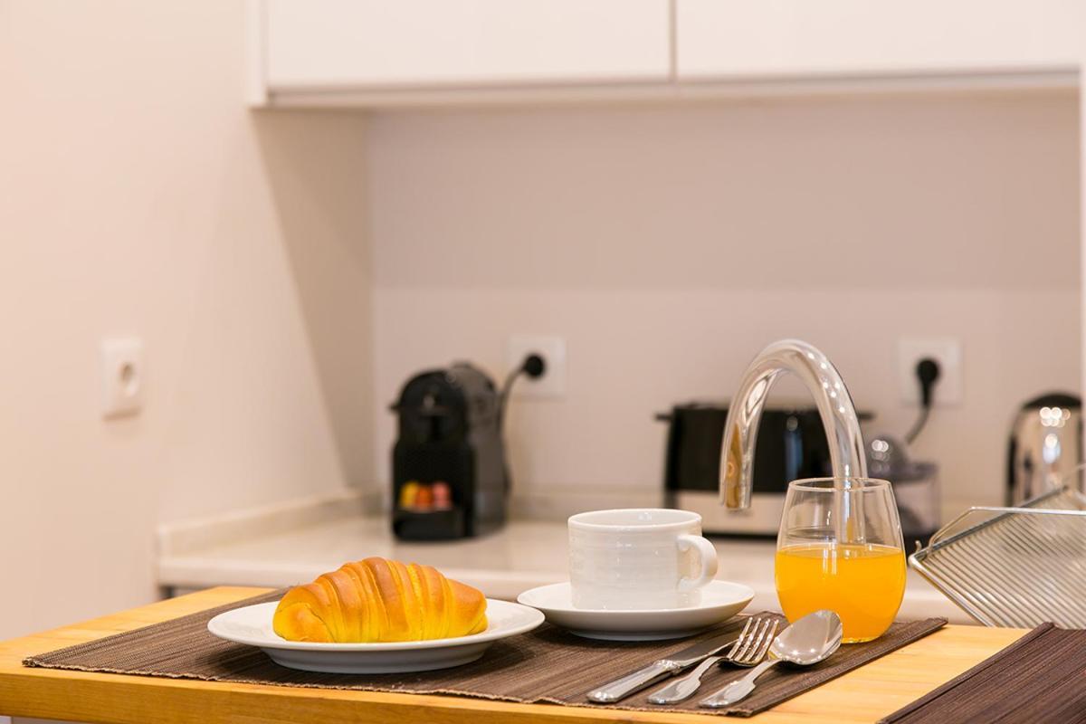 Lovelystay - Cozy 3Bdr Apartment In Estrela Lisboa Exteriér fotografie