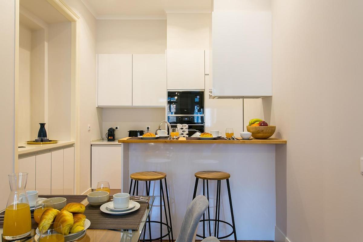 Lovelystay - Cozy 3Bdr Apartment In Estrela Lisboa Exteriér fotografie