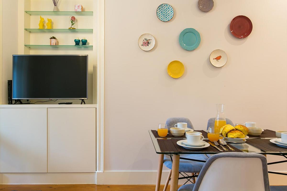 Lovelystay - Cozy 3Bdr Apartment In Estrela Lisboa Exteriér fotografie